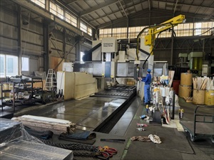大型５面加工機02