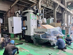 大型５面加工機01
