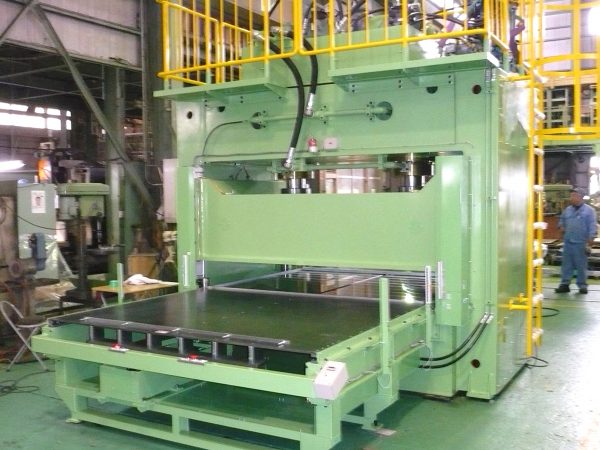 High-speed Cutting Machine (Battan)